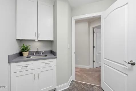 215 Lansbrooke Lane Apex NC 27502