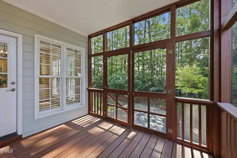 215 Lansbrooke Lane Apex NC 27502