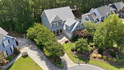 215 Lansbrooke Lane Apex NC 27502