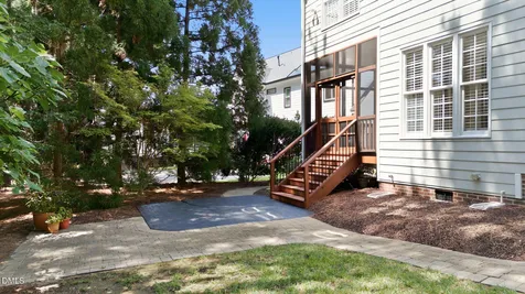 215 Lansbrooke Lane Apex NC 27502
