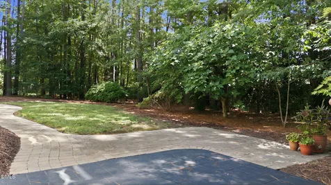 215 Lansbrooke Lane Apex NC 27502