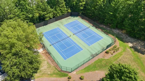 215 Lansbrooke Lane Apex NC 27502