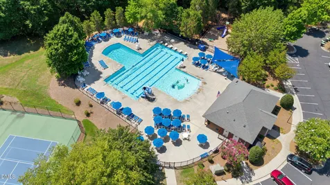 215 Lansbrooke Lane Apex NC 27502