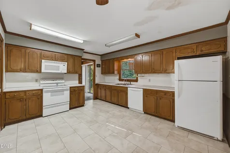 4900 Larchmont Drive Raleigh NC 27612
