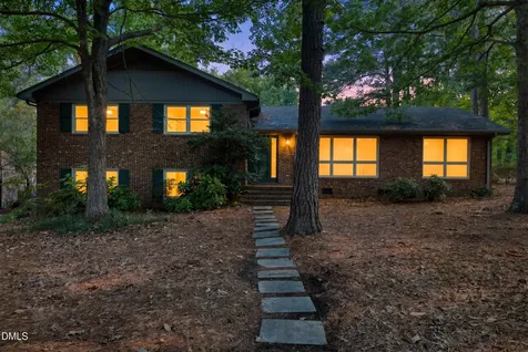 4900 Larchmont Drive Raleigh NC 27612