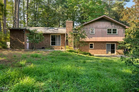 4900 Larchmont Drive Raleigh NC 27612