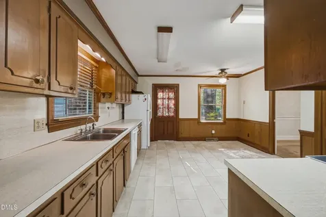 4900 Larchmont Drive Raleigh NC 27612