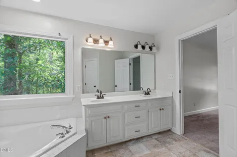 5013 Shimberg Place Fuquay Varina NC 27526