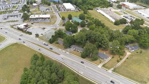 2032 N Broad Street Fuquay Varina NC 27526