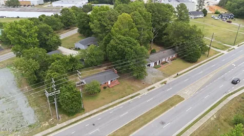2032 N Broad Street Fuquay Varina NC 27526