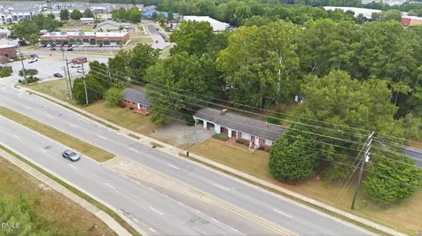 2032 N Broad Street Fuquay Varina NC 27526