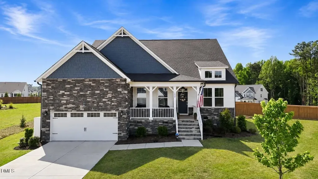 192 Castle Pond Way Fuquay Varina NC 27526
