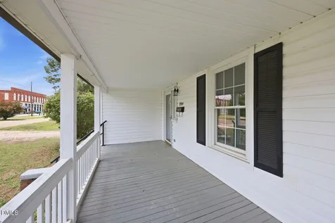204 E H Street Erwin NC 28339