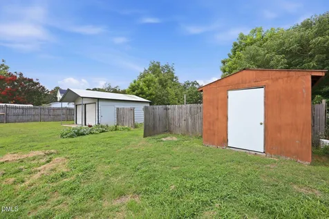 204 E H Street Erwin NC 28339