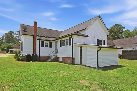 204 E H Street Erwin NC 28339