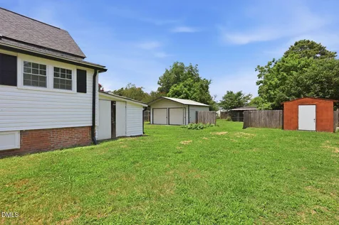 204 E H Street Erwin NC 28339