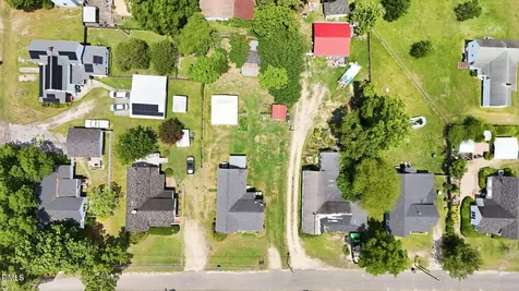 204 E H Street Erwin NC 28339