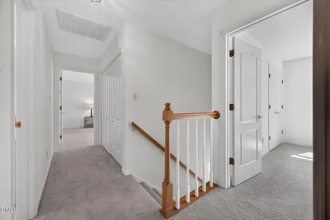 505 Heathridge Lane Cary NC 27513