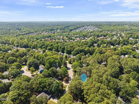 505 Heathridge Lane Cary NC 27513