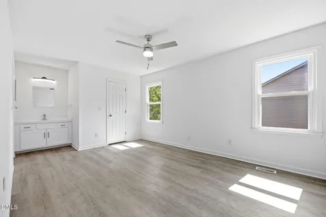 6901 Saxby Court Raleigh NC 27613