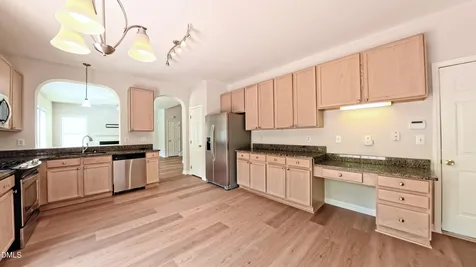 8717 Springhouse Lane Raleigh NC 27617