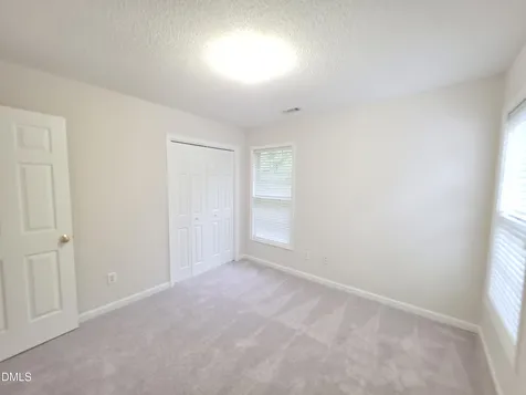 8717 Springhouse Lane Raleigh NC 27617