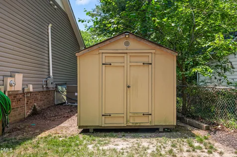 5204 Badham Place Raleigh NC 27609