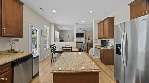 231 Fair Oaks Court Mebane NC 27302