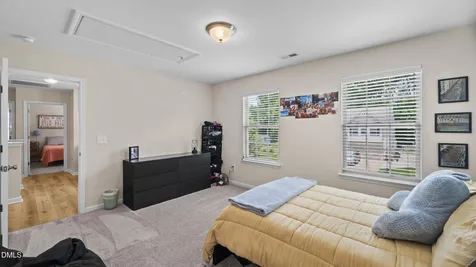 231 Fair Oaks Court Mebane NC 27302