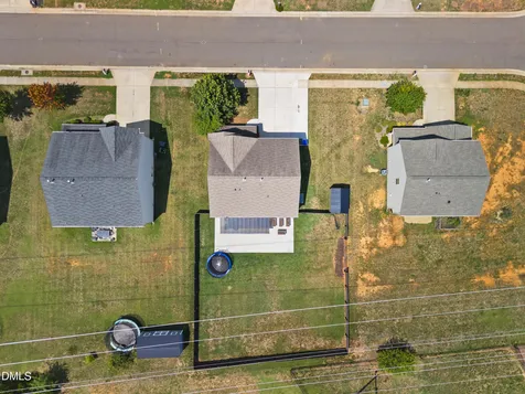 231 Fair Oaks Court Mebane NC 27302
