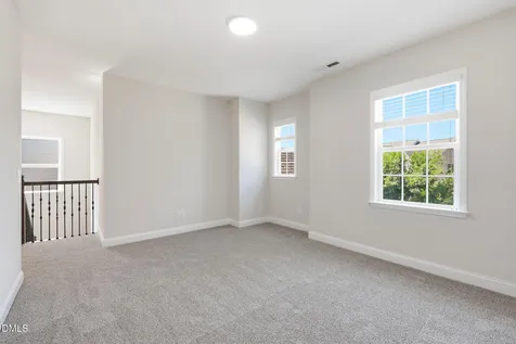 2201 Newleaf Drive Apex NC 27539