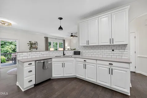 147 S Farnleigh Drive Chapel Hill NC 27517