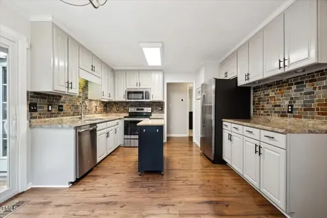 8121 Owenston Court Raleigh NC 27612