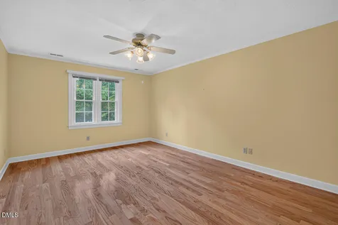 6125 Iris Drive Raleigh NC 27612