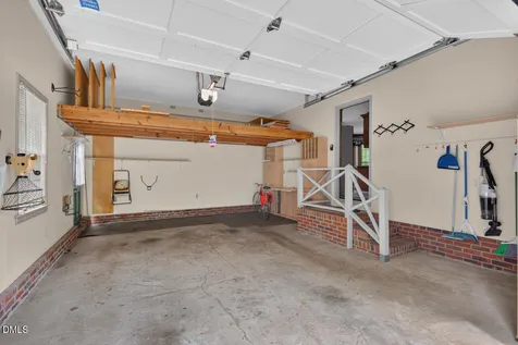 6125 Iris Drive Raleigh NC 27612