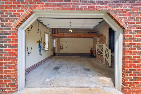 6125 Iris Drive Raleigh NC 27612