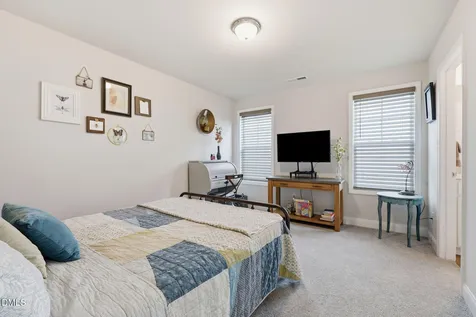 1704 Glazebrook Drive Wake Forest NC 27587