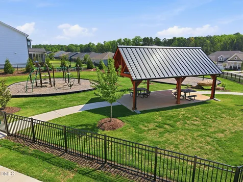 1704 Glazebrook Drive Wake Forest NC 27587