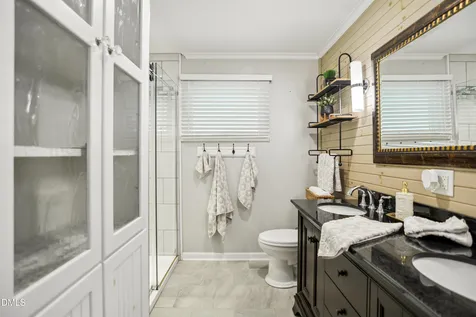313 Robert Street Cary NC 27511