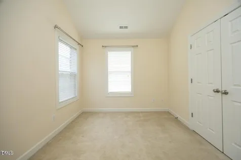 335 Bridgegate Drive Cary NC 27519