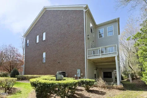 335 Bridgegate Drive Cary NC 27519