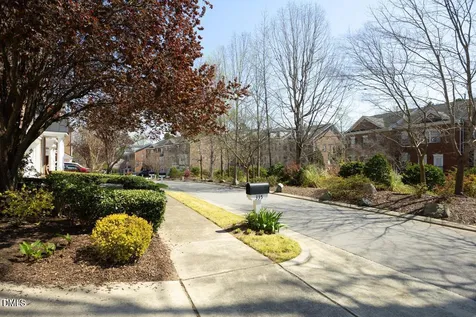 335 Bridgegate Drive Cary NC 27519