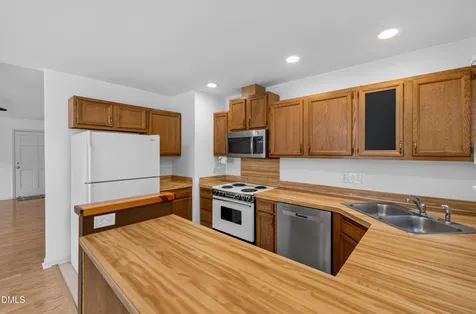 3629 Wickersham Way Raleigh NC 27604
