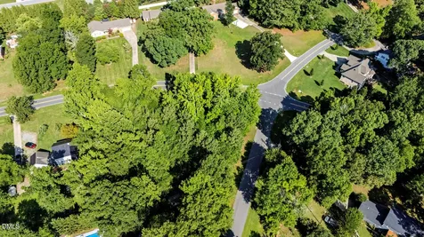 5303 Forest Oaks Drive Greensboro NC 27406
