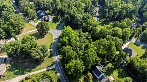 5303 Forest Oaks Drive Greensboro NC 27406