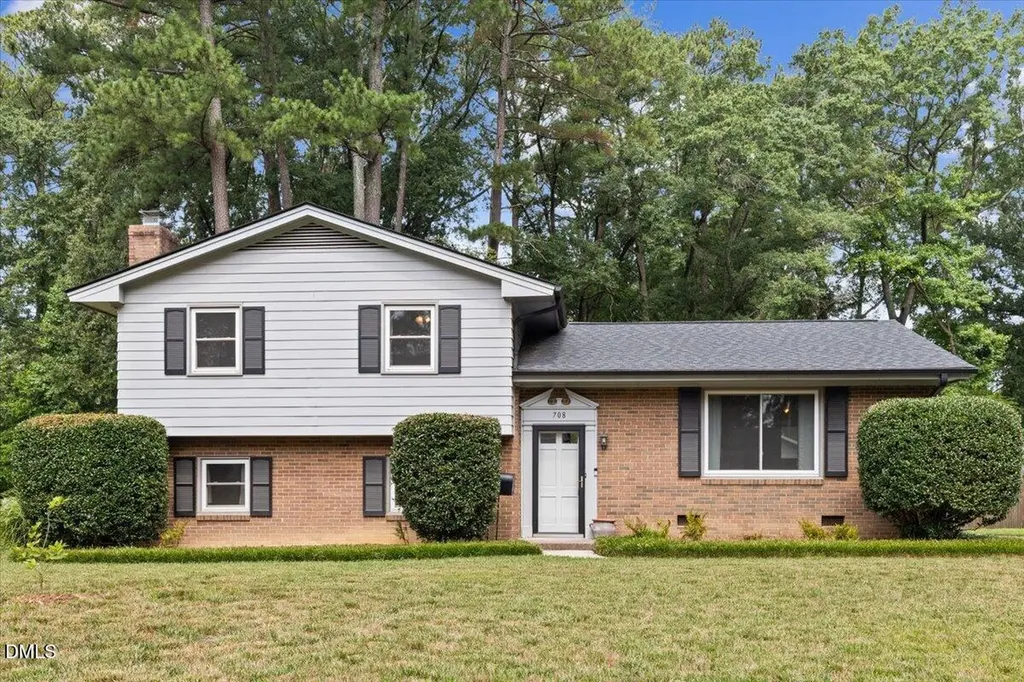 708 Austin Avenue Cary NC 27511
