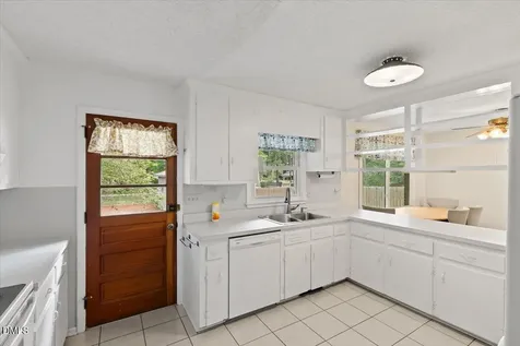 708 Austin Avenue Cary NC 27511
