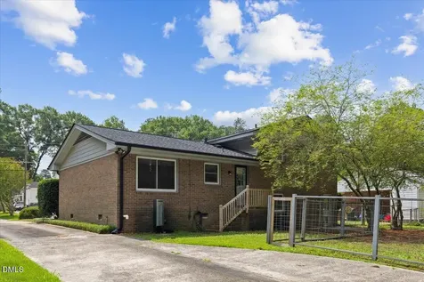 708 Austin Avenue Cary NC 27511