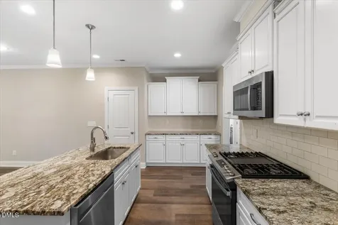 112 Sweetbay Park Youngsville NC 27596