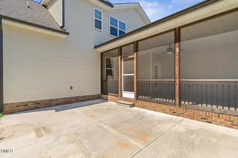 112 Sweetbay Park Youngsville NC 27596